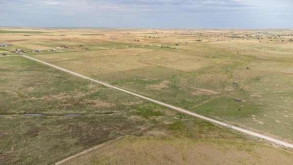 10 Acres of Residential Land for Sale in Canyon, Texas