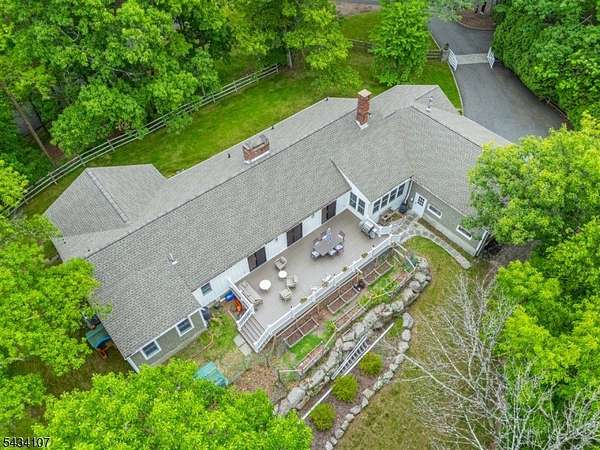 2 Acres of Land with Home for Sale in Kinnelon, New Jersey