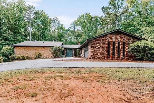 4.36 Acres of Land with Home for Sale in Crawford, Georgia