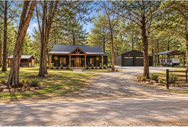 11 Acres of Recreational & Residential Land for Sale in Chapel Hill, Tennessee