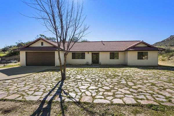 12.7 Acres of Land with Home for Sale in Campo, California