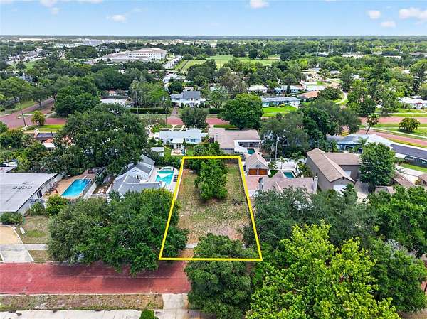 0.17 Acres of Residential Land for Sale in St. Petersburg, Florida