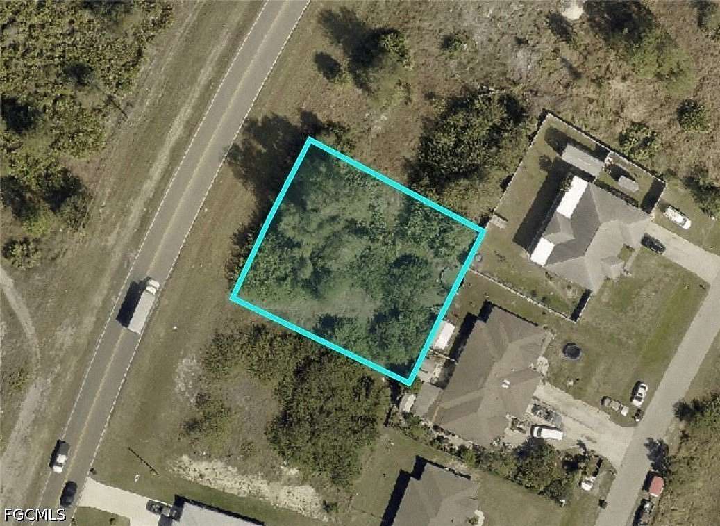 0.32 Acres of Residential Land for Sale in Lehigh Acres, Florida