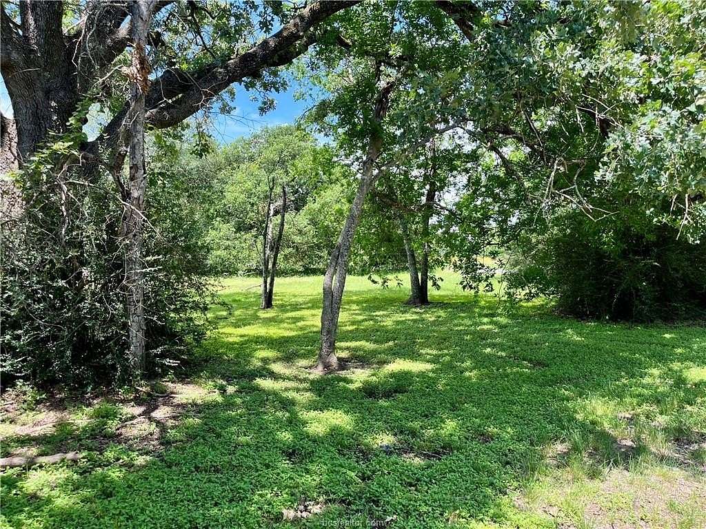 0.13 Acres of Mixed-Use Land for Sale in Bryan, Texas