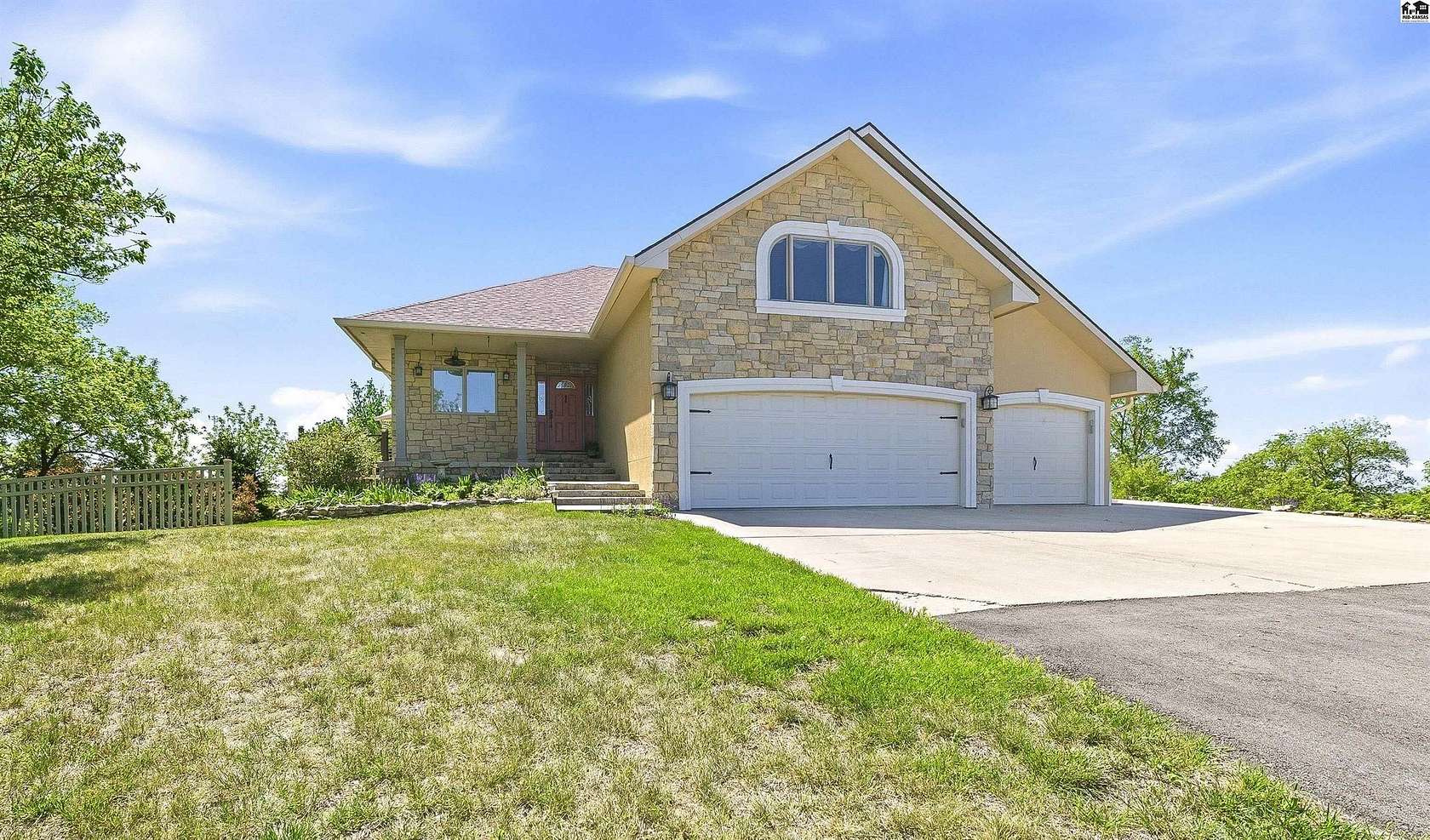 1.85 Acres of Land with Home for Sale in Hutchinson, Kansas