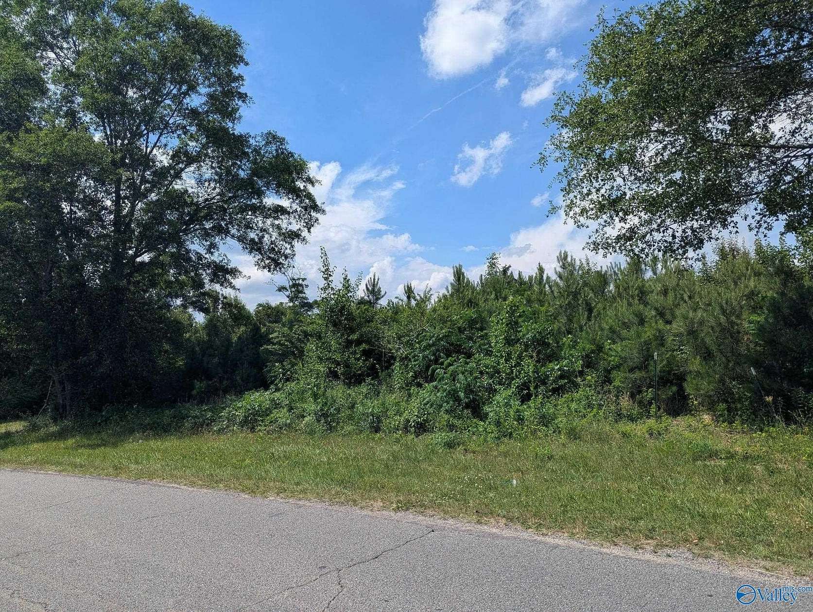 0.74 Acres of Land for Sale in Boaz, Alabama