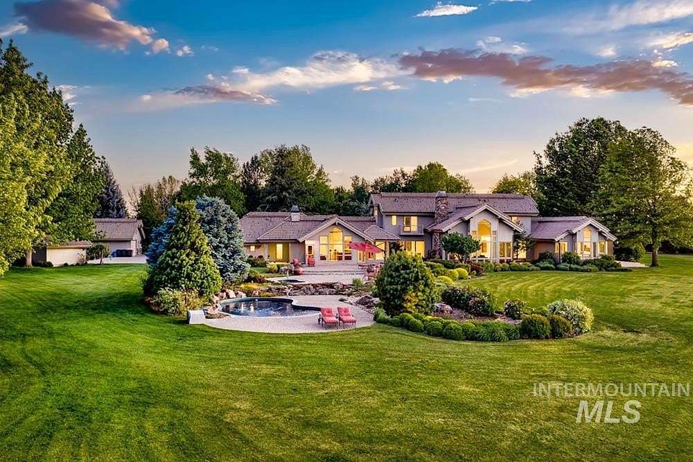 5.14 Acres of Land with Home for Sale in Meridian, Idaho