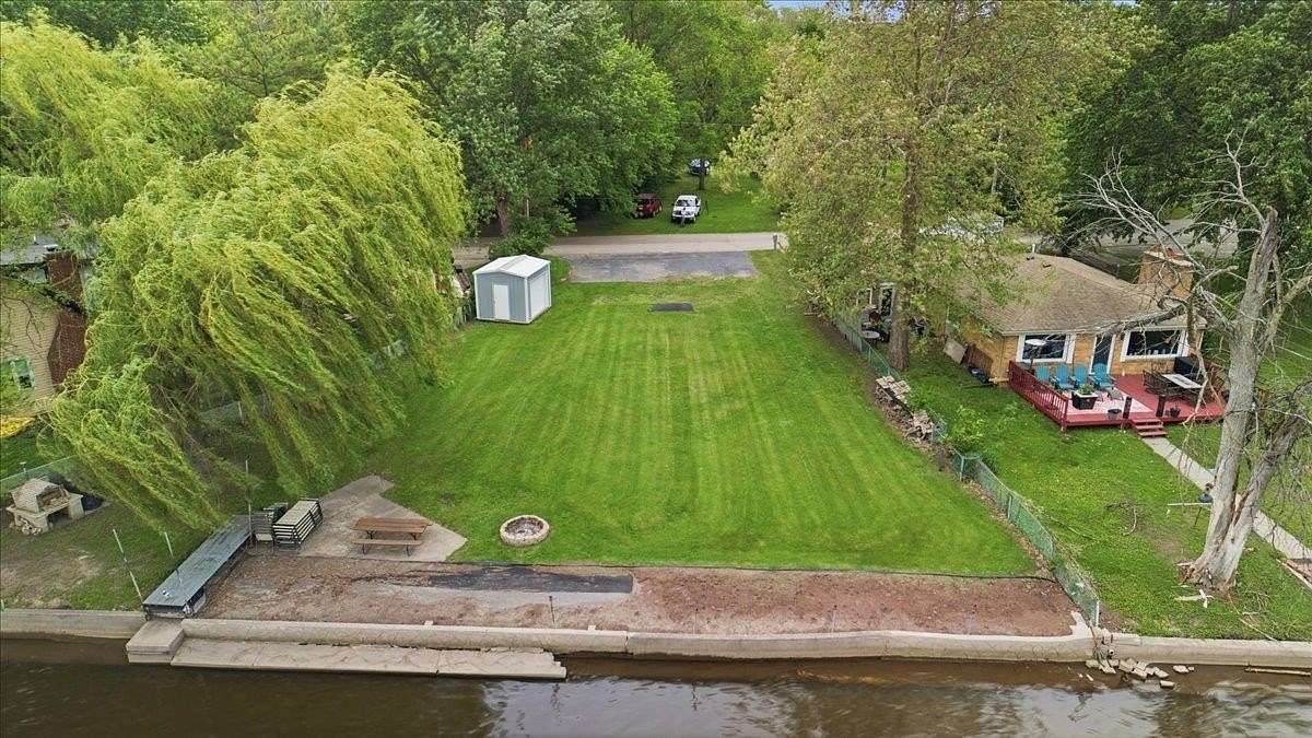 0.27 Acres of Residential Land for Sale in Rockford, Illinois