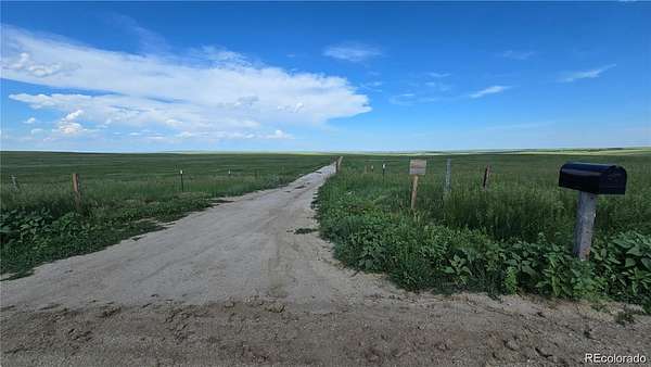37.8 Acres of Land for Sale in Agate, Colorado