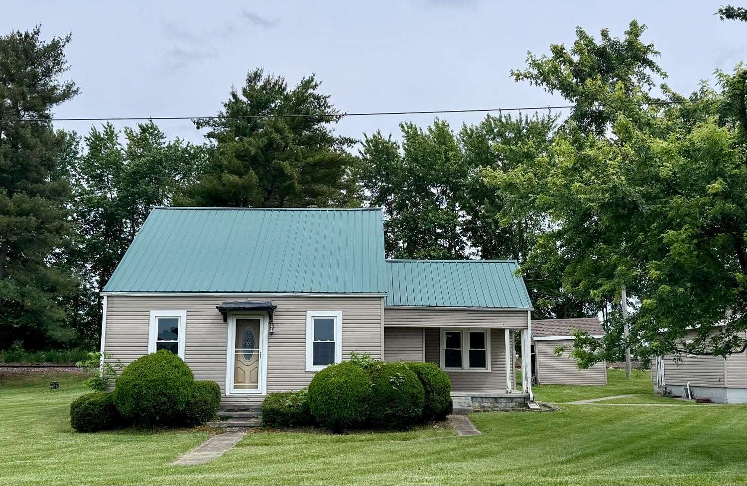 1.5 Acres of Land with Home for Sale in Connersville, Indiana