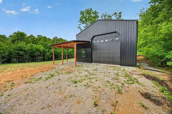 15 Acres of Improved Land for Sale in Crossville, Tennessee