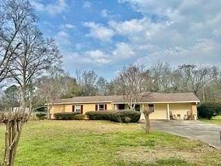 6 Acres of Land with Home for Sale in Waynesboro, Mississippi