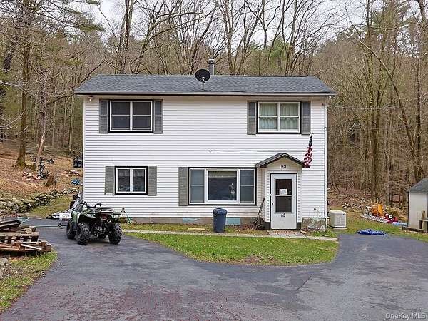 1.9 Acres of Land with Home for Sale in Cuddebackville, New York