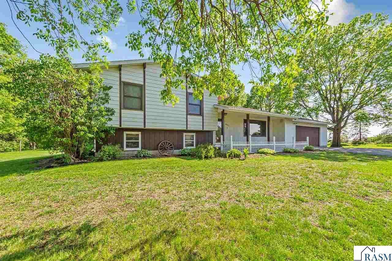 1.62 Acres of Land with Home for Sale in North Mankato, Minnesota