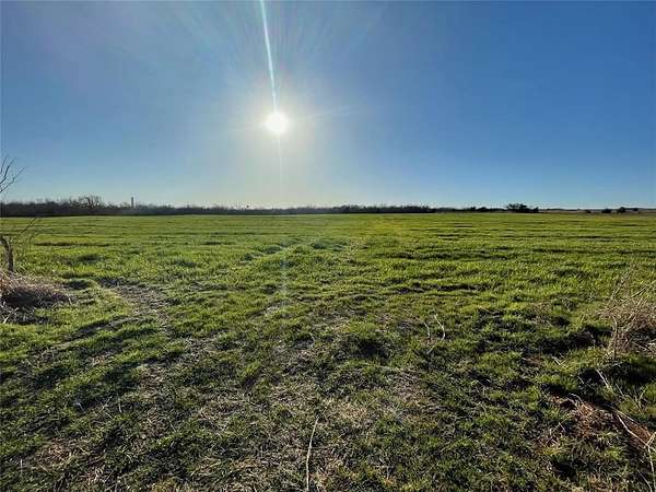 80 Acres of Agricultural Land for Sale in Piedmont, Oklahoma