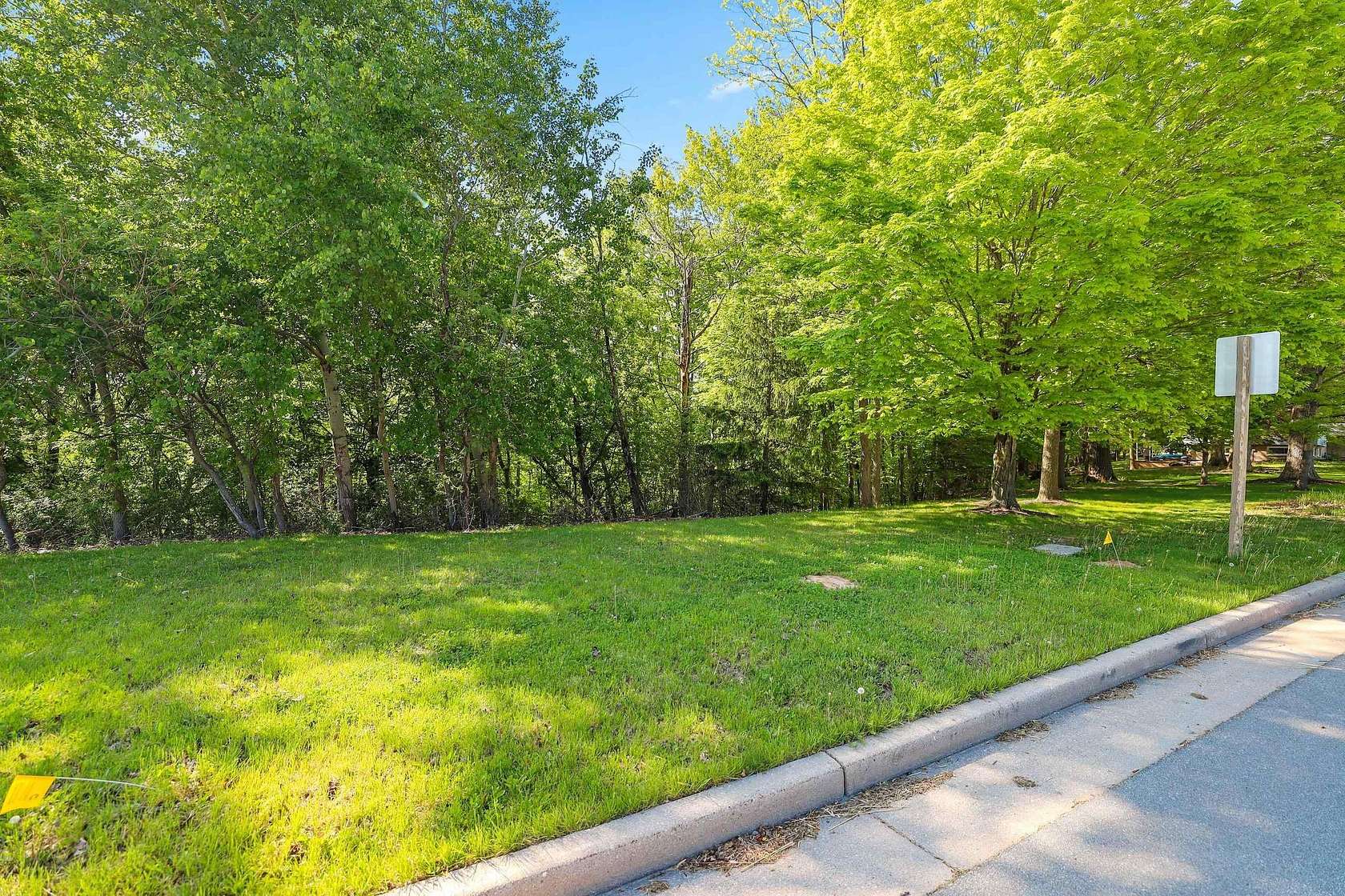 0.47 Acres of Residential Land for Sale in Combined Locks, Wisconsin