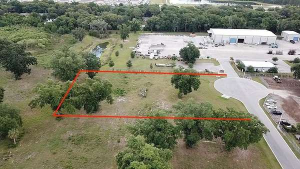 1.4 Acres of Commercial Land for Sale in Umatilla, Florida
