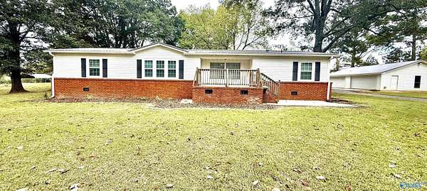 1.54 Acres of Land with Home for Sale in Arab, Alabama