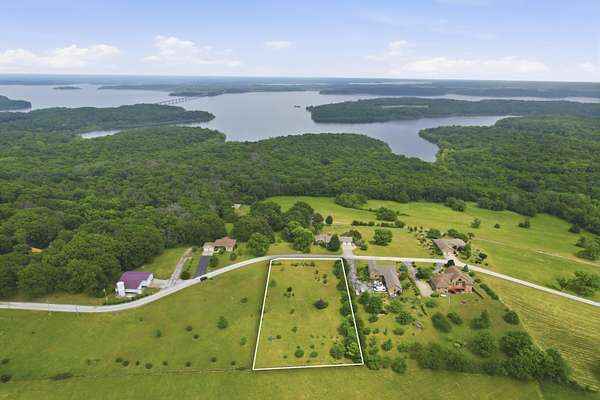 1.13 Acres of Residential Land for Sale in Stockton, Missouri