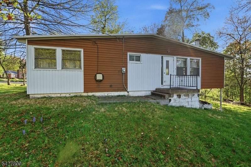 0.36 Acres of Residential Land for Sale in Long Hill Township, New Jersey