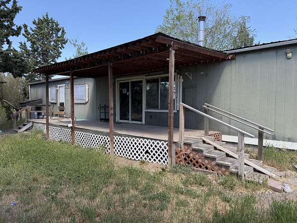 5 Acres of Land with Home for Sale in Prineville, Oregon