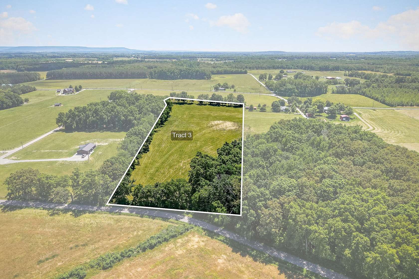 10 Acres of Land for Sale in Morrison, Tennessee