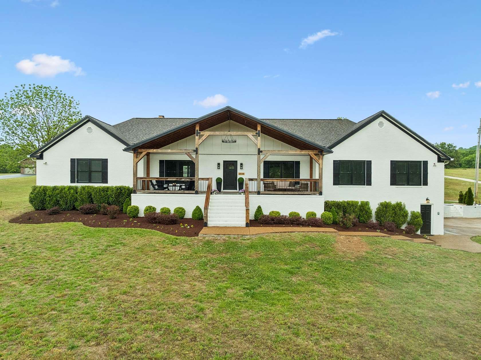 6.3 Acres of Land with Home for Sale in Columbia, Tennessee