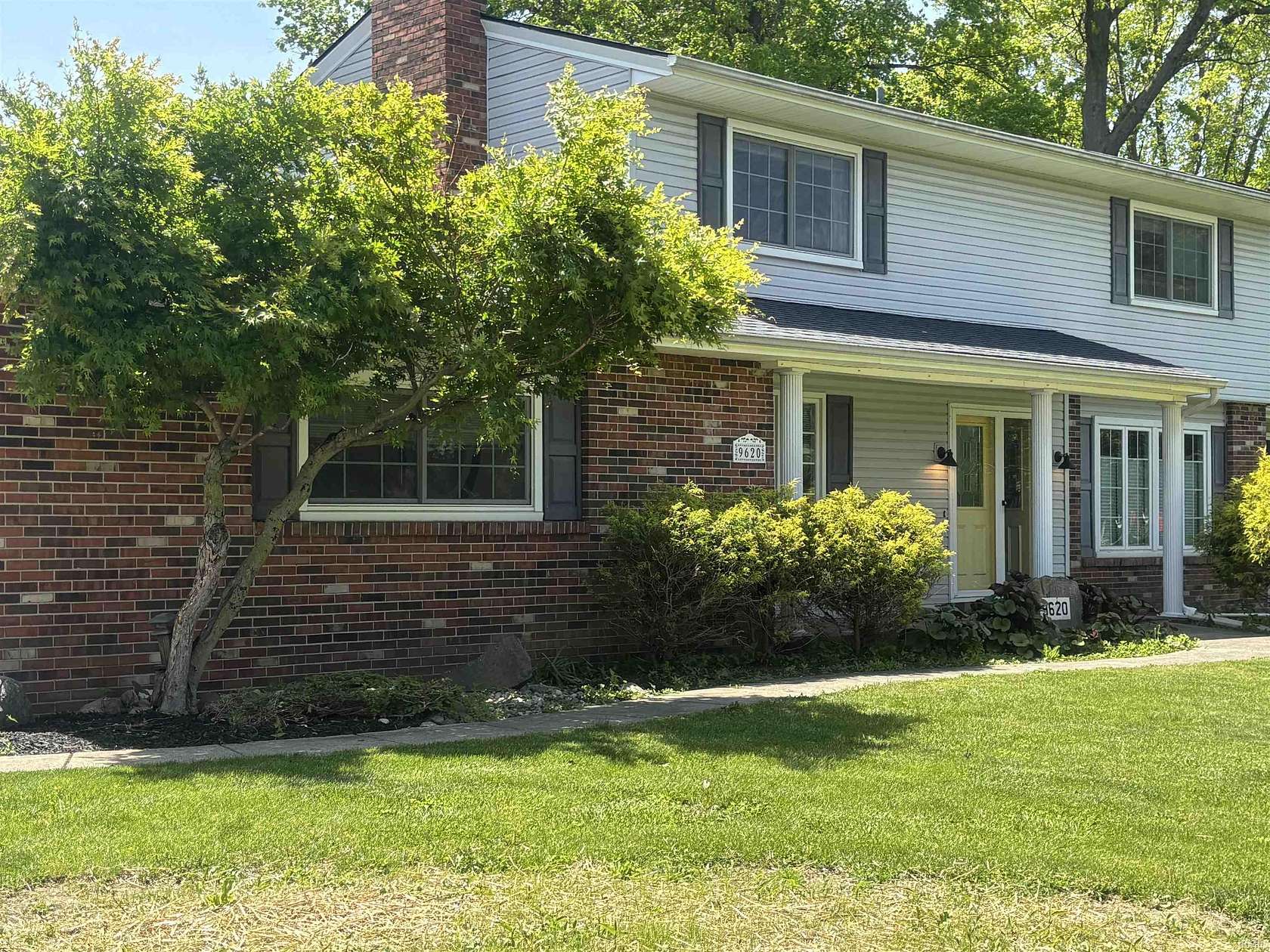 2.5 Acres of Land with Home for Sale in Fort Wayne, Indiana
