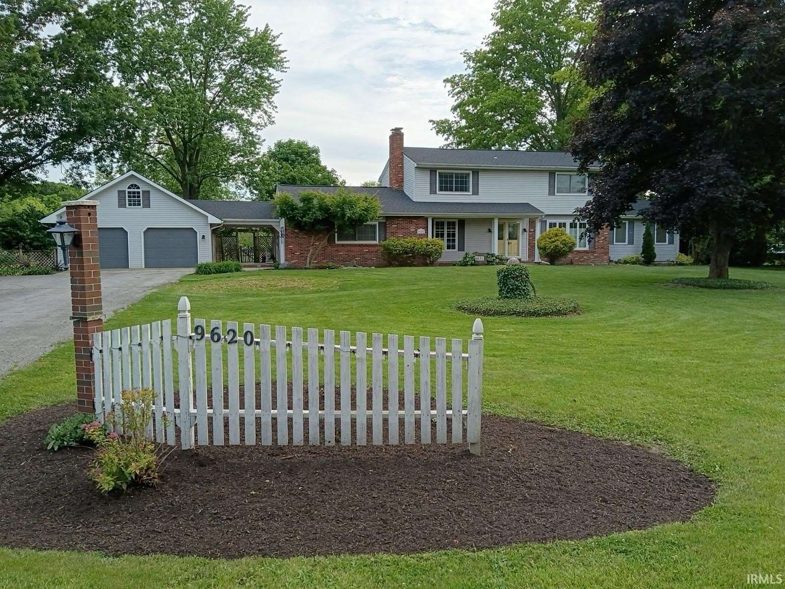 2.5 Acres of Land with Home for Sale in Fort Wayne, Indiana