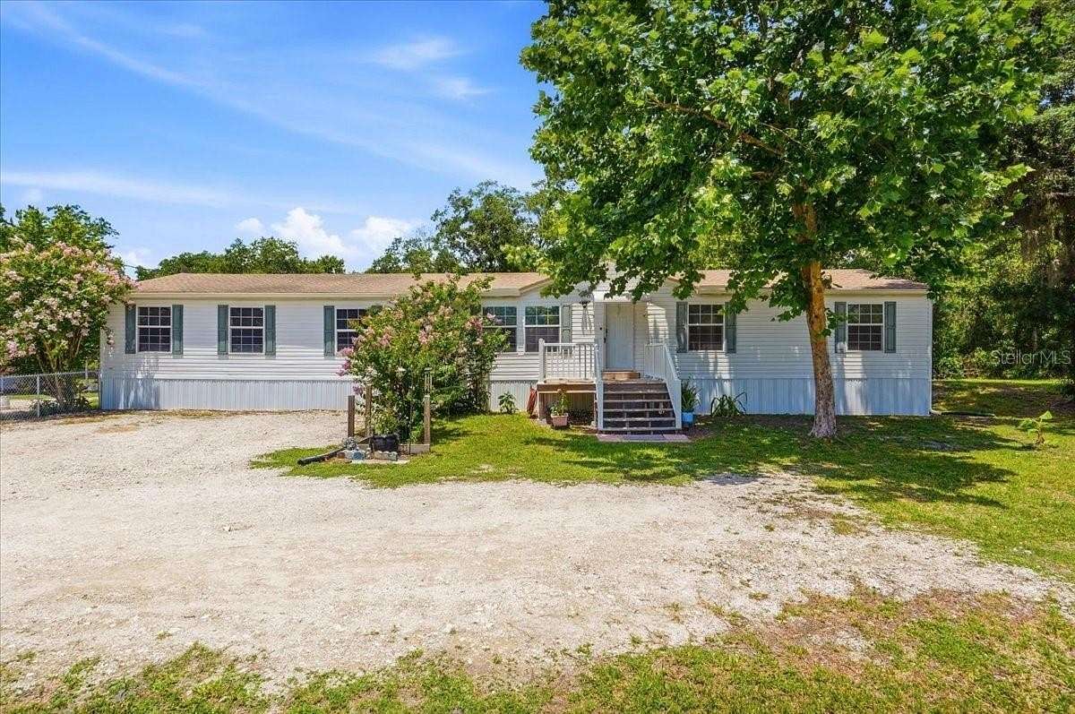 2.24 Acres of Land with Home for Sale in Lakeland, Florida