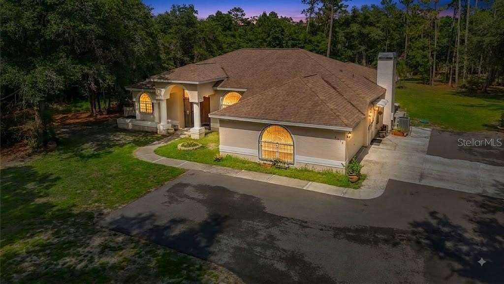 9.73 Acres of Land with Home for Sale in Wesley Chapel, Florida