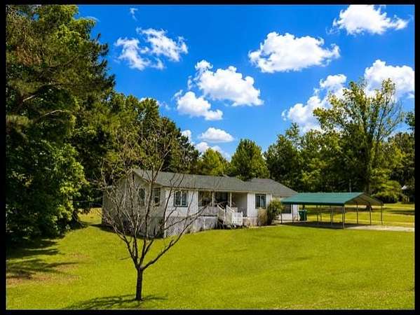 1.53 Acres of Land with Home for Sale in Oakland, Mississippi