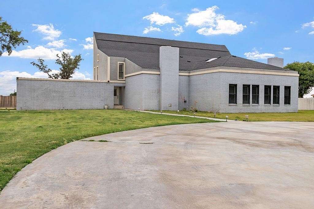 1.6 Acres of Land with Home for Sale in Midland, Texas
