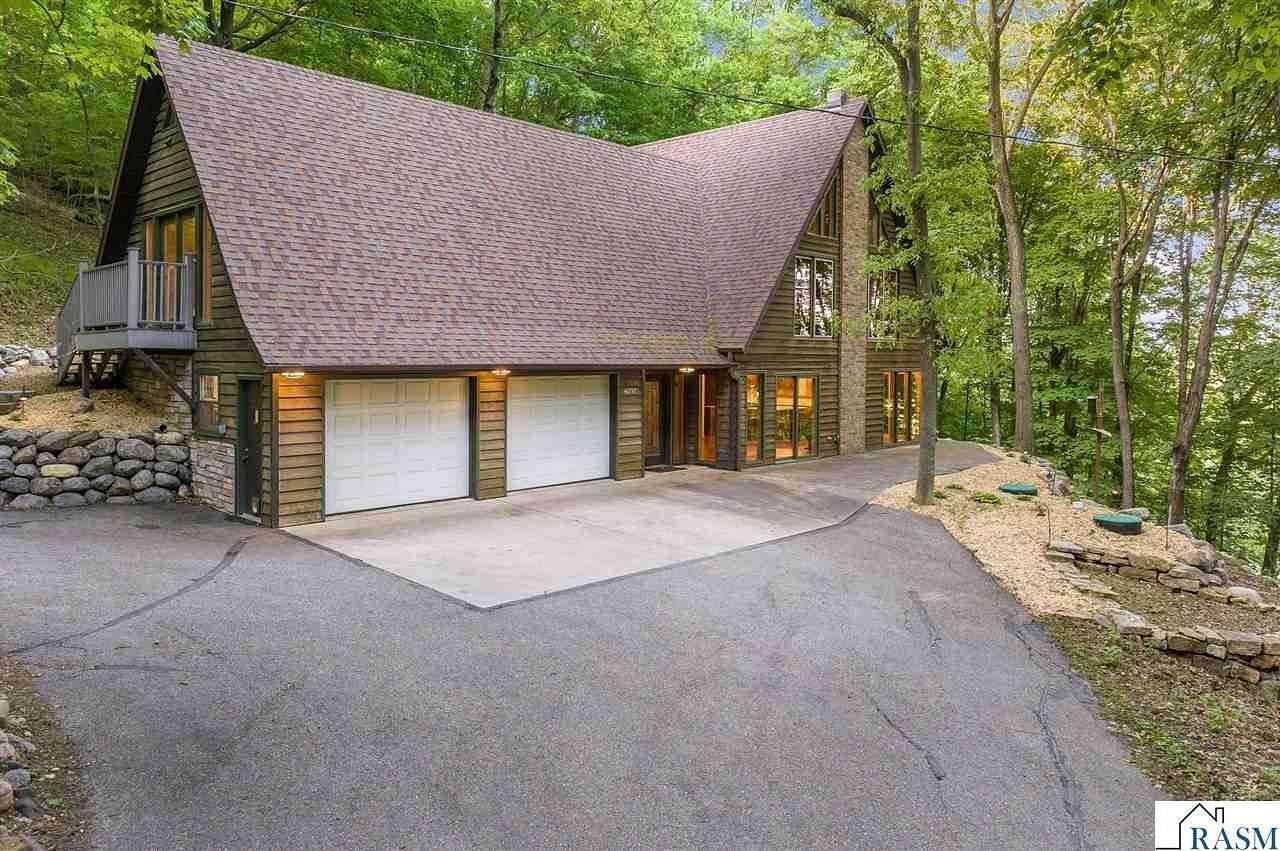 5.2 Acres of Land with Home for Sale in St. Peter, Minnesota