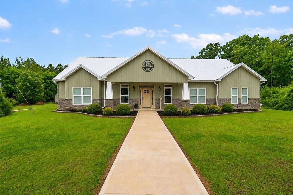 32.5 Acres of Land with Home for Sale in Due West, South Carolina