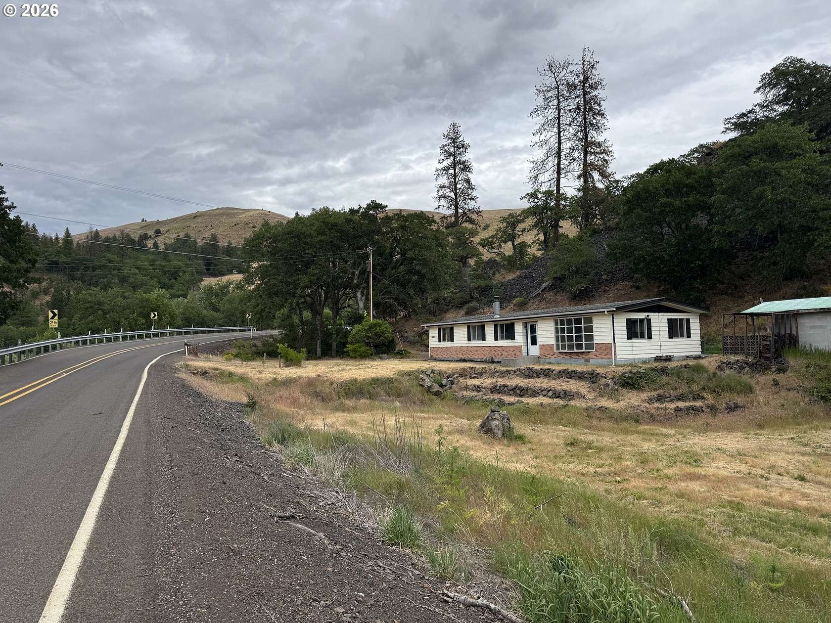 5 Acres of Land with Home for Sale in Klickitat, Washington