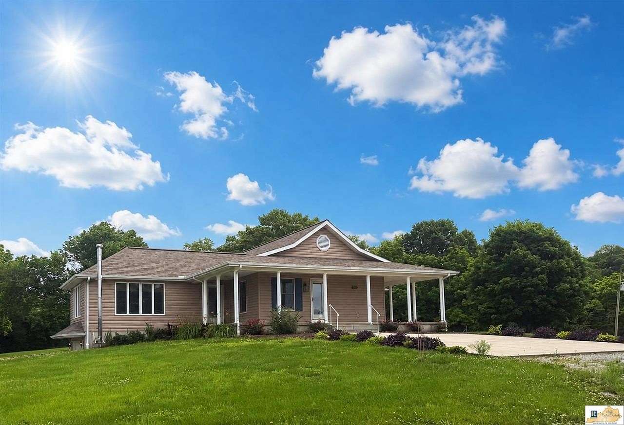 1.84 Acres of Land with Home for Sale in Burkesville, Kentucky