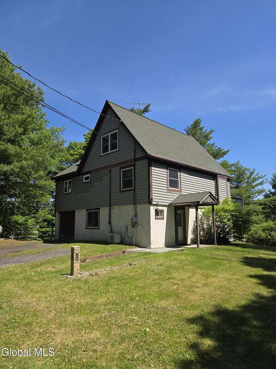 3.9 Acres of Land with Home for Sale in Voorheesville, New York