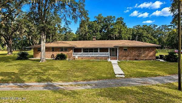 16.5 Acres of Land with Home for Sale in Jacksonville, Florida