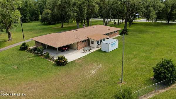16.5 Acres of Land with Home for Sale in Jacksonville, Florida