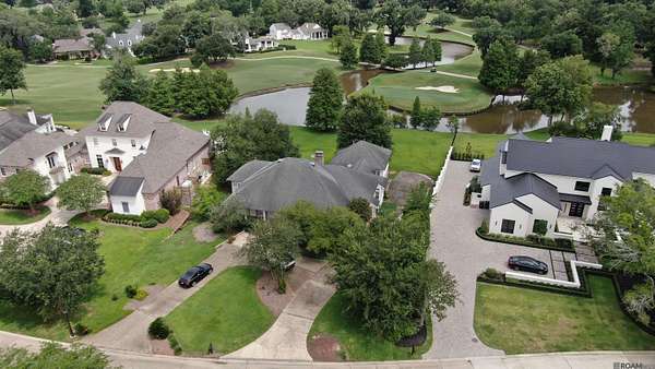 0.76 Acres of Residential Land for Sale in Baton Rouge, Louisiana