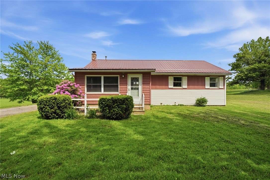 21.5 Acres of Land with Home for Sale in Conneaut, Ohio