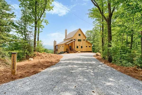 3.1 Acres of Land with Home for Sale in Ellijay, Georgia