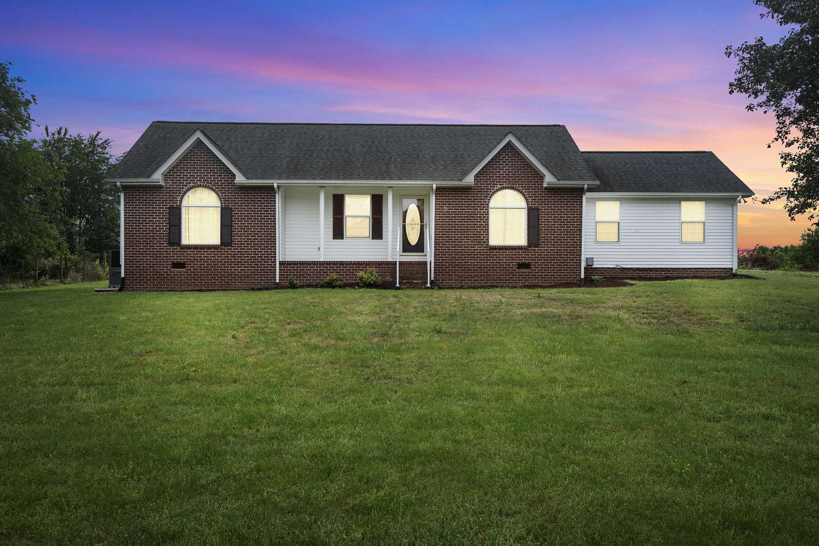 2.4 Acres of Land with Home for Sale in Castalian Springs, Tennessee