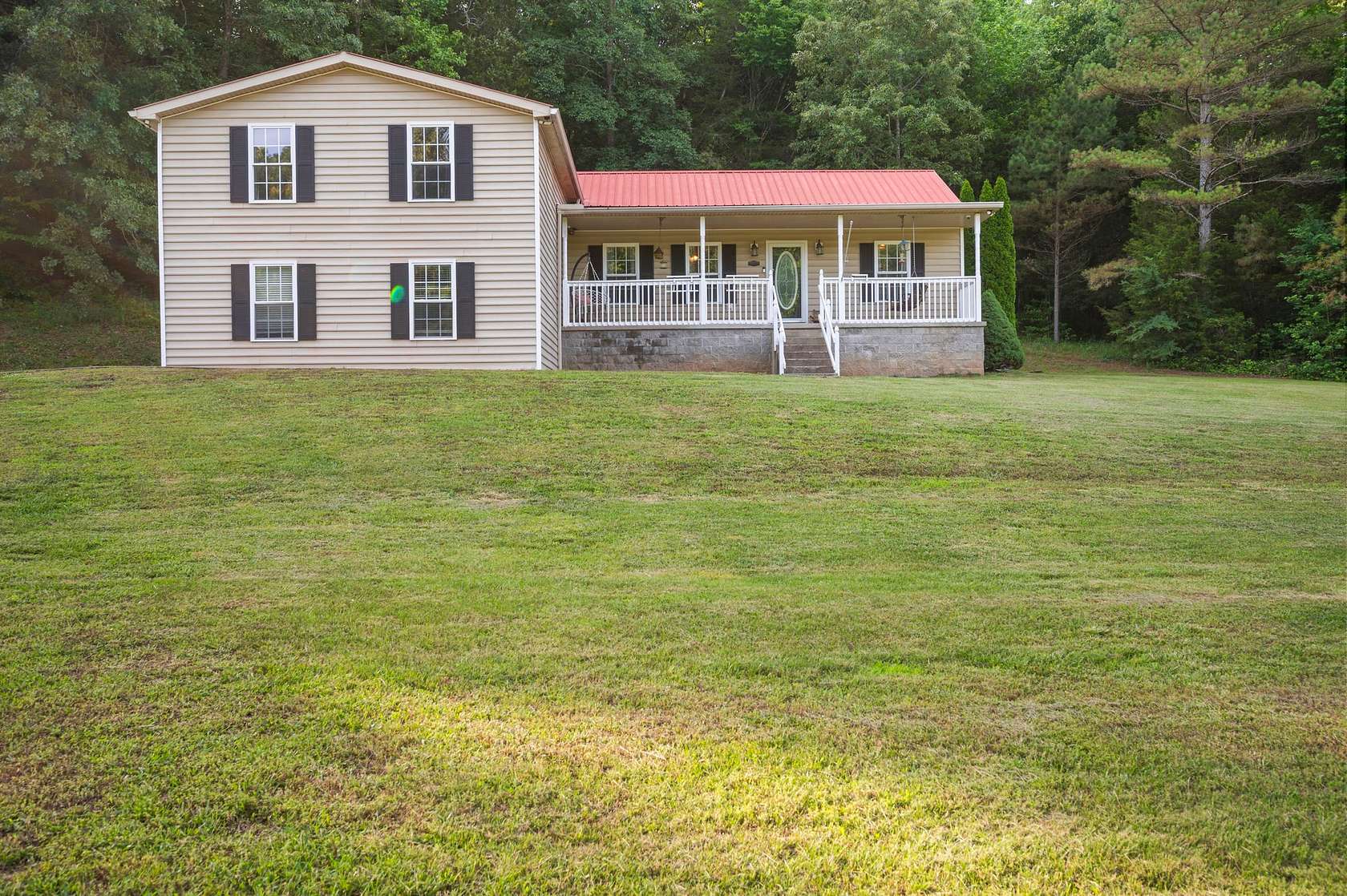 1.5 Acres of Land with Home for Sale in Cunningham, Tennessee