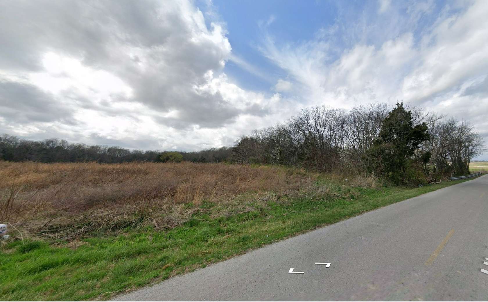 5 Acres of Land for Sale in Morrison, Tennessee