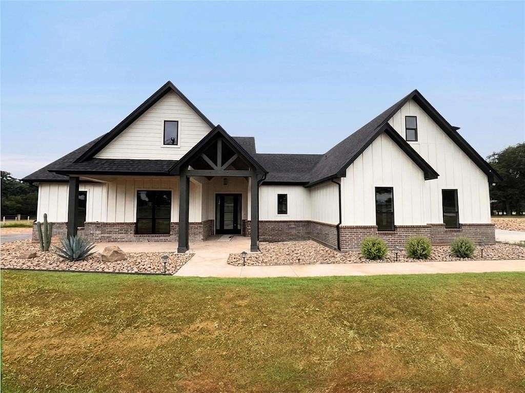 2 Acres of Land with Home for Sale in Weatherford, Texas