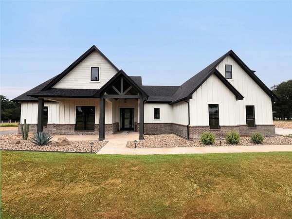 2 Acres of Land with Home for Sale in Weatherford, Texas