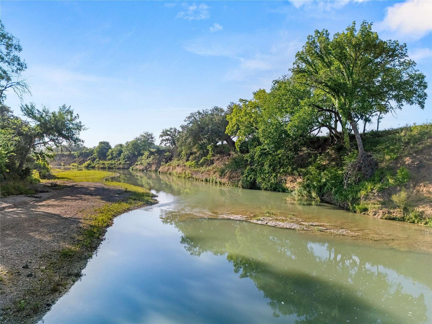 32 Acres of Land for Sale in Valley Mills, Texas
