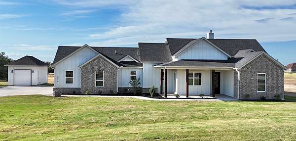 1.82 Acres of Land with Home for Sale in Weatherford, Texas
